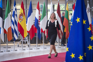 Federica Mogherini feet photo 1