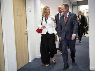 Federica Mogherini feet photo 16