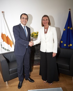 Federica Mogherini feet photo 1