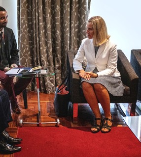 Federica Mogherini feet photo 14