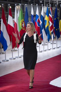 Federica Mogherini feet photo 5