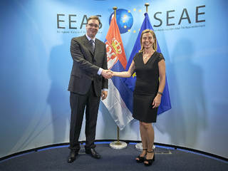 Federica Mogherini feet photo 2