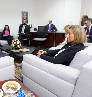 Federica Mogherini feet photo 4