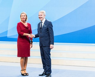 Federica Mogherini feet photo 1