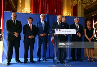 Federica Mogherini feet photo 16