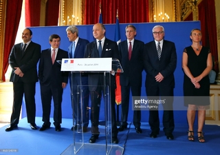 Federica Mogherini feet photo 14