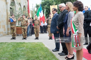 Federica Mogherini feet photo 9