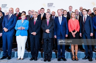 Federica Mogherini feet photo 5