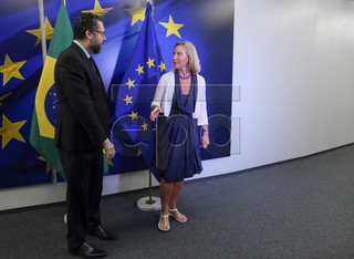 Federica Mogherini feet photo 16