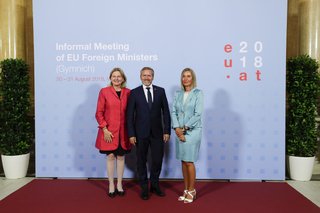 Federica Mogherini feet photo 6