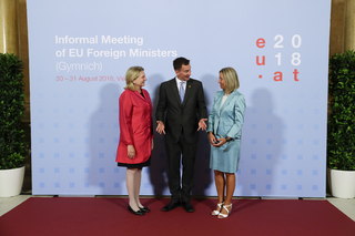 Federica Mogherini feet photo 2