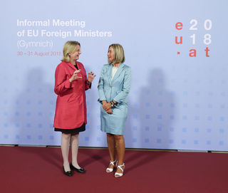 Federica Mogherini feet photo 17
