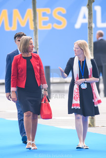 Federica Mogherini feet photo 7