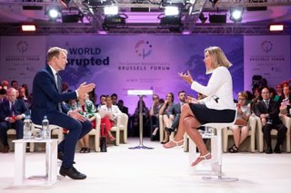 Federica Mogherini feet photo 17