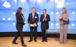 Federica Mogherini feet photo 16