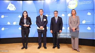Federica Mogherini feet photo 13