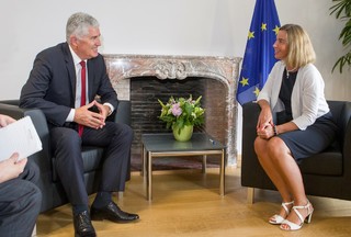 Federica Mogherini feet photo 9