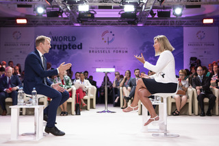 Federica Mogherini feet photo 4