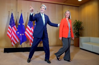 Federica Mogherini feet photo 17