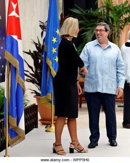 Federica Mogherini feet photo 11
