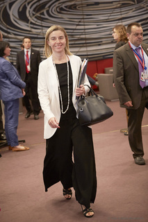 Federica Mogherini feet photo 9
