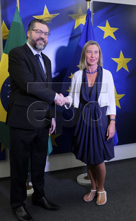 Federica Mogherini feet photo 7