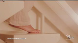 Federica Panicucci feet photo thumbnail