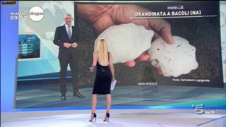 Federica Panicucci feet photo thumbnail