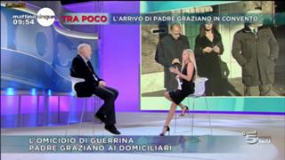 Federica Panicucci feet photo thumbnail