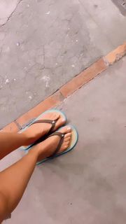 Federica Panicucci feet photo thumbnail