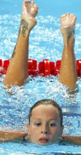 Federica Pellegrini feet photo thumbnail