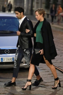 Federica Pellegrini feet photo thumbnail