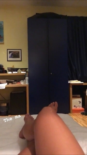 Federica Pellegrini feet photo thumbnail