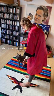 Federica Pellegrini feet photo thumbnail
