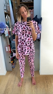 Federica Pellegrini feet photo thumbnail
