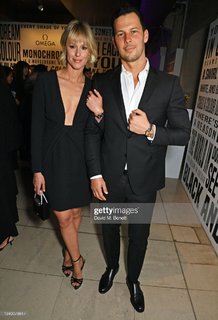Federica Pellegrini feet photo thumbnail