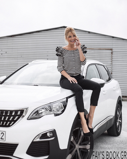 Fei Skorda feet photo thumbnail