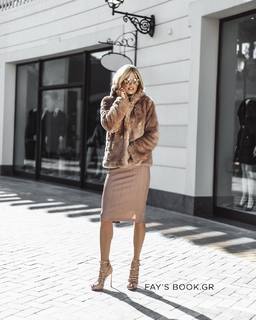 Fei Skorda feet photo thumbnail