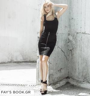 Fei Skorda feet photo thumbnail