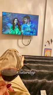 Fei Skorda feet photo thumbnail