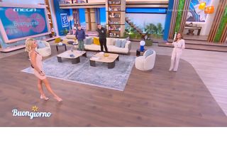 Fei Skorda feet photo thumbnail