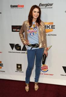 Felicia Day feet photo thumbnail