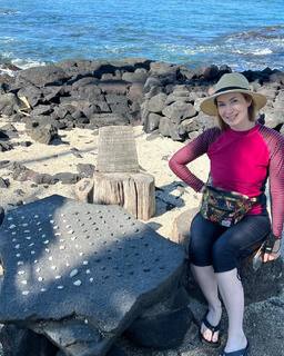 Felicia Day feet photo thumbnail
