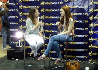 Felicia Day feet photo thumbnail