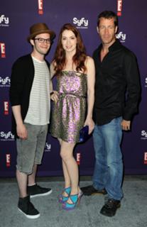 Felicia Day feet photo thumbnail