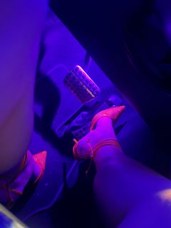 Felicia Lapati feet photo 4