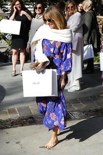 Felicity Huffman feet photo thumbnail