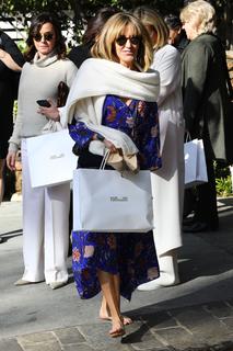 Felicity Huffman feet photo thumbnail