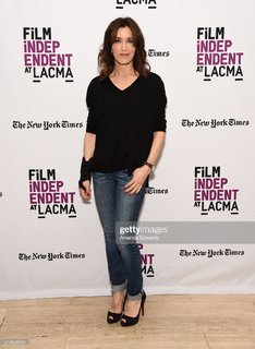 Felicity Huffman feet photo thumbnail