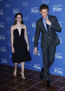 Felicity Jones feet photo thumbnail
